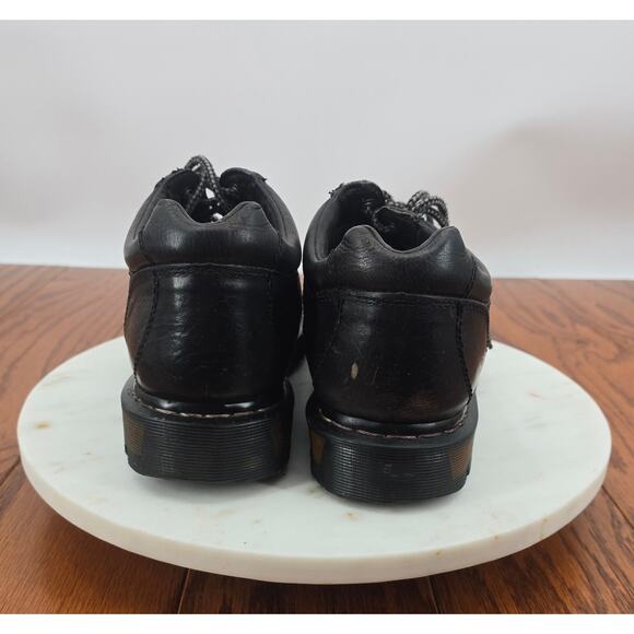 Dr.‎ Martens Buckle Exclusive Lug Sole Harrison Low Oxford Shoe